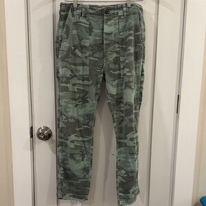 AMO Women’s Camouflage Pants